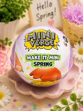 🙂3/25 MINI VERSE Make It Mini Spring Surprise Ball - Lavender
